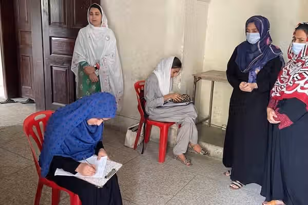ستاسو روایت؛ یلدا بازوان وایي زدهکړه امتیاز نه بلکې د افغان نجونو بنسټیز بشري حق دی