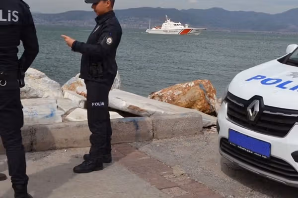 په ترکیه کې د ۱۷ ماشومانو په ګډون ۳۹ افغان پناهغوښتونکي نیول شوي