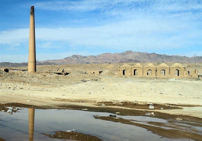 ۱۰ کارگر افغان در انفجاری در یک کوره آجرپزی در استان فارس مصدوم و دچار سوختگی شدند
