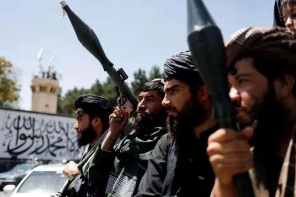 Afghan Women Protesters Urge International Community to Increase Pressure on Taliban