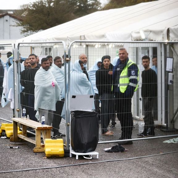 نماینده پارلمان بریتانیا از ورود مخفیانه پناهجویان افغان با پیشینه مجرمانه هشدار داد