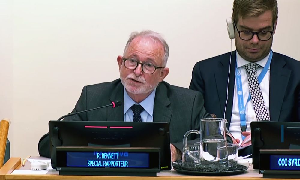 بېنېټ: د یوناما پر ښځینه کارکوونکو بندیزونو ثابته کړه چې طالبان د عادي کېدو وړ نه دي