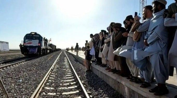 وزارت راه و شهرسازی ایران: قطار مسافربری ایران-افغانستان راه‌اندازی می‌شود