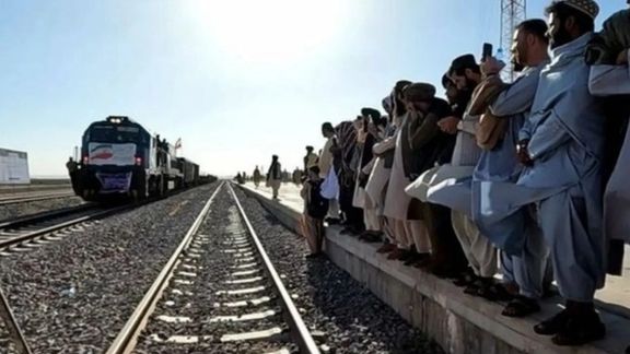 وزارت راه و شهرسازی ایران: قطار مسافربری ایران-افغانستان راهاندازی میشود