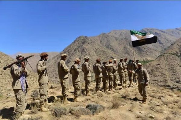 مقاومت جبهې په مزار شریف کې د ۵ طالبانو د وژلو ادعا کړې