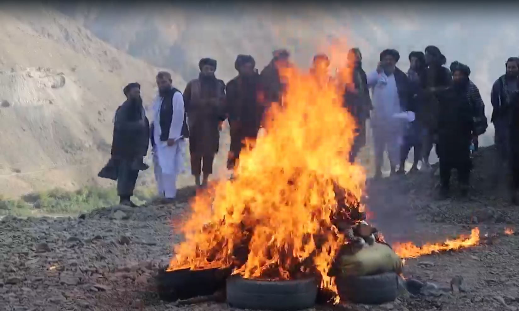 طالبان: په پنجشېر کې مو ۳۲۱ کیلوګرامه نشه‌يي توکي له منځه وړي