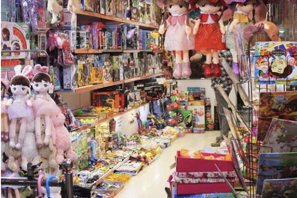 حظر الترفيه في أفغانستان: طالبان تمنع بيع ألعاب الأطفال