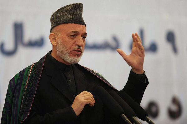 کرزي له سوداګرو او نړۍوالو مرستندویه بنسټونو غوښتي چې له سېلاب ځپلو سره مرسته وکړي