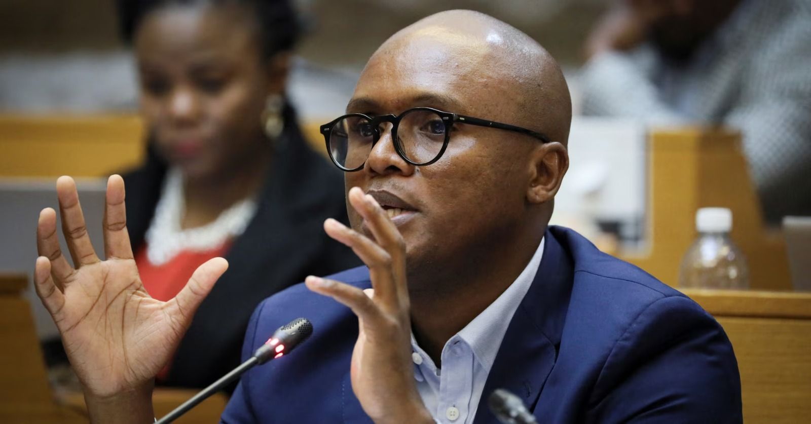 اطلاعات جعلی هوش مصنوعی حکومت آفریقای جنوبی را به دردسر انداخت