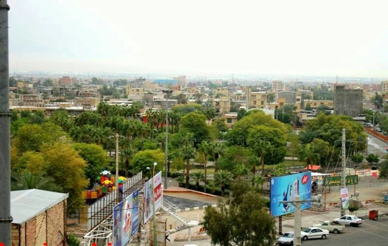 د ایران په کرمان کې د ترافیکي پېښې له امله درې افغانان مړه شوي او ۱۰ ټپیان دي