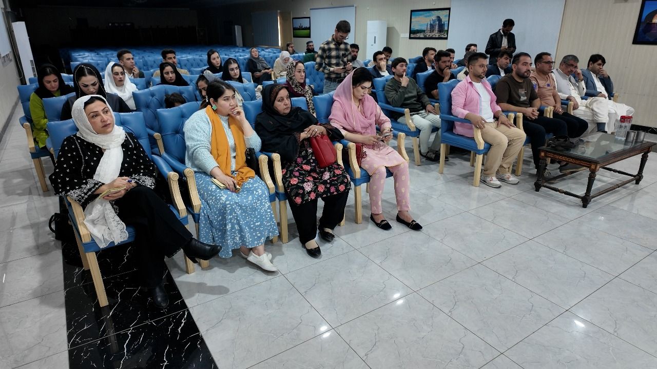 د بشري حقونو مدافعان: په افغانستان کې له ۲،۶ میلیونو ډېرې نجونې له زده‌کړو بې‌برخې دي