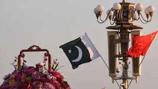 د امریکا او چین په ساړه جنګ کې ګیر پاکستان