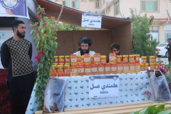 طالبان وايي هلمند کې د کورني تولیداتو ستر نندارتون جوړوي