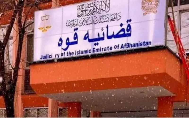 طالبانو په تېره یوه اونۍ کې ۴۶ کسان په عام محضر کې په دُرو وهلي دي