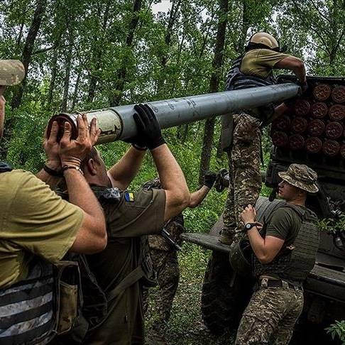 روسیې د اوکراین پر ځانګړو ځواکونو د توغندیز برید خبر ورکړی