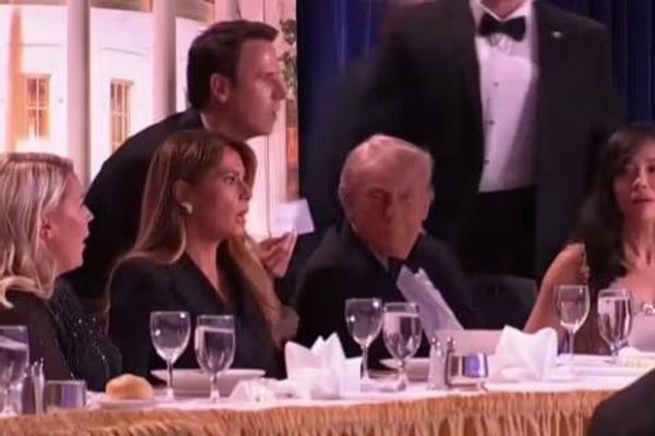 ټرمپ: د سپینې ماڼۍ پر مېلمستیا بریدګر نیول شوی