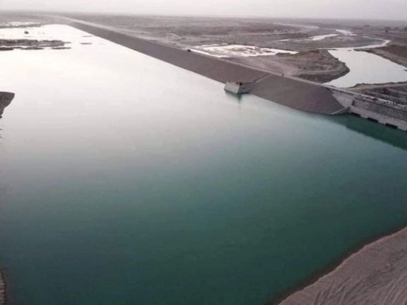 مقام ایرانی: اراده طالبان بر این است که تا دو ماه دیگر آب هلمند را رها کند