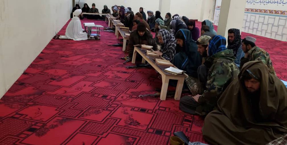 په سرپل کې د طالبانو د والي په امر په رسمي وخت کې دولتي کارکوونکو ته د قران تفسير شروع شوی