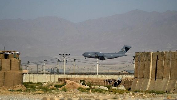 پنټاګون بګرام هوایي اډې ته د امریکایي الوتکې د الوتنې راپورونه رد کړل