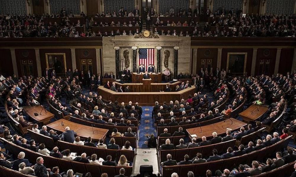 امریکایي استازي:هغه پاکستاني چارواکي چې له بشري حقونو سرغړونه کوي، باید پرې بندیز ولګول شي