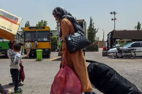 واشنگتنپست: بازگشتکنندگان افغان از آینده خود زیر سلطه طالبان هراس دارند