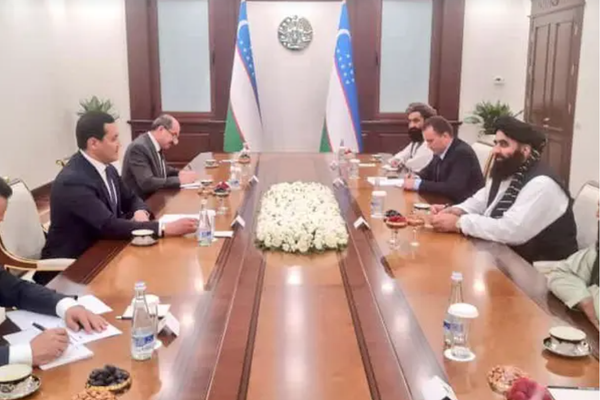 Muttaqi, Head of Uzbekistan’s Presidential Administration Discuss Bilateral Relations