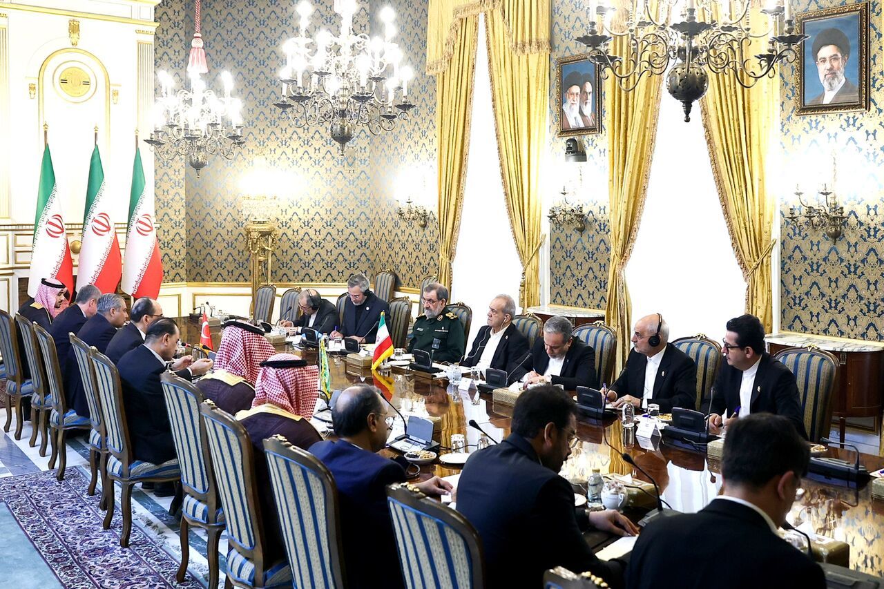 د تهران څلور اړخیزې غونډې د سولې او ثبات لپاره پر همکارۍ ټینګار کړی