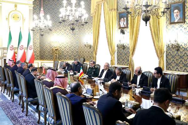 د تهران څلور اړخیزې غونډې د سولې او ثبات لپاره پر همکارۍ ټینګار کړی