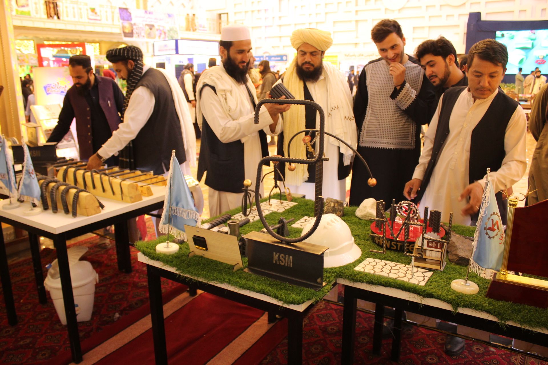 طالبانو په افغانستان کې سوداګریز نندارتونونه د نوې کړنلارې تر جوړېدو پورې وځنډول 