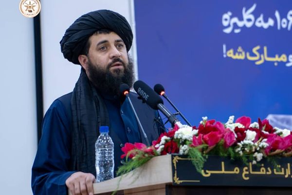 وزارت دفاع طالبان درباره پیامدهای حملات هوایی، به پاکستان هشدار داد