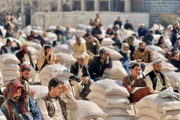 طالبان وایي په پکتیا کې یې ۱۲۰۰ راستنو شوو کډوالو ته مرستې وېشلي دي