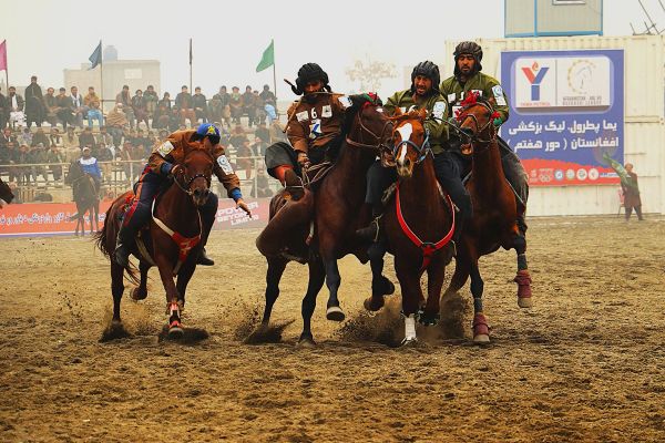 لیگ برتر بزکشی افغانستان؛ تیمهای تخار، بلخ و سرپل حریفان خود را شکست دادند