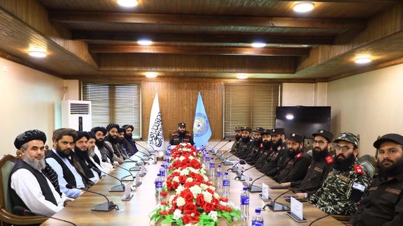 طالبان: نظامي مسوولین او منسوبین مکلف دي، چې د دندې پرمهال له ټاکلي یونیفورم ګټه واخلي