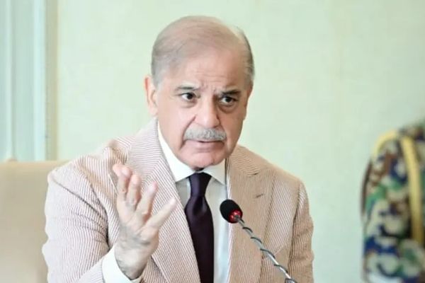 شهباز شریف: صلح در افغانستان لازمه بازگشت با عزت پناهجویان است