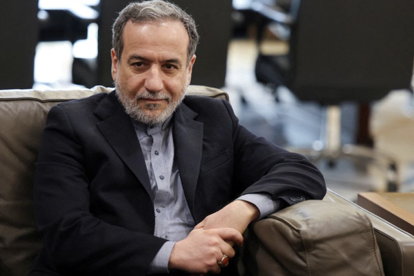 عباس عراقجي: نحن على الزناد ومستعدون للمواجهة