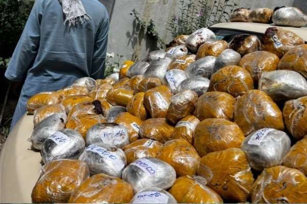 طالبان میگوید بیش ۱۰۰ کیلوگرام تریاک را در تخار کشف و ضبط کرده است