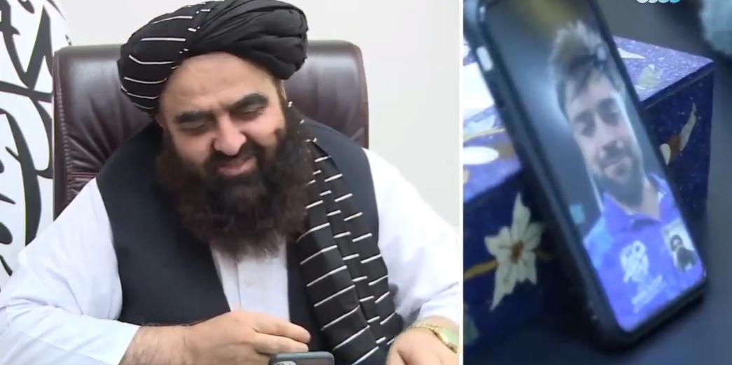 امیر خان متقي راشد خان ته: ستاسو بریا لوی زېری دی، لوبې او سیاست باید جلا وساتل شي 