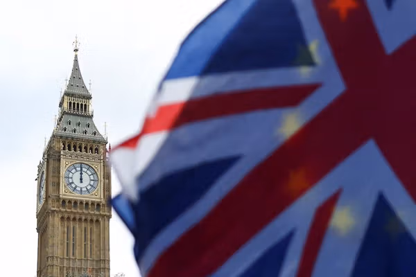 شهروند ۲۸ ساله افغان در بریتانیا به اتهام تجاوز به دو دختر ۱۴ ساله محاکمه میشود