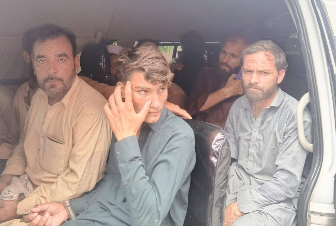 د جبري ستنولو دوام؛ په چارسده کې ۱۵ نور افغان کډوال نیول شوي