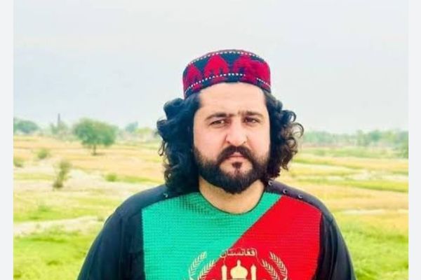 حنیف پښتین: له پاکستان څخه د افغان کډوالو جبري اېستل د انتقامي سیاست د دوښمنۍ نوې بڼه ده