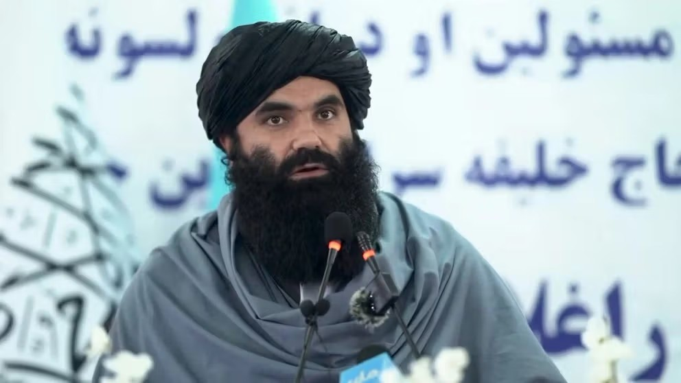 وزير الداخلية في طالبان يهدد باكستان بـ"انتفاضة وطنية"