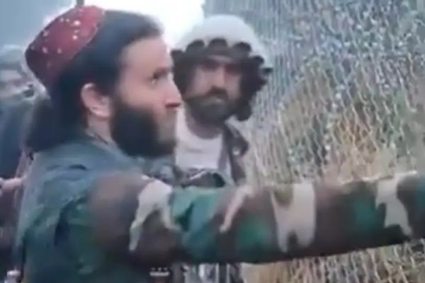 Pakistani Taliban Infiltrate Waziristan, Cutting Through Border Fence