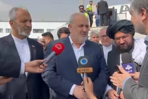 وزير الطاقة الإيراني يصل كابل وسط توسع العلاقات بين طهران وطالبان
