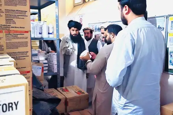 په ننګرهار کې د ځینو موسساتو مسوولان د طالبانو اقتصاد ریاست په باج اخېستنې تورنوي