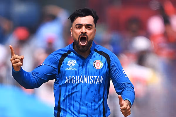 رکوردی برای تاریخ؛ راشد خان، ستاره کریکت افغانستان نخستین توپانداز جهان با ۷۰۰ ویکت