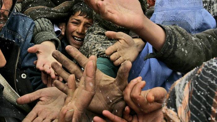 افغانستان کې د لوږې او بې‌ځایه کېدو له امله د رواني زیانونو په اړه د ملګرو ملتونو خبرداری