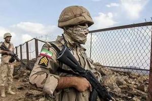 دستکم ۱۰ مهاجر افغان در تیراندازی مرزبانان ایران کشته شدند