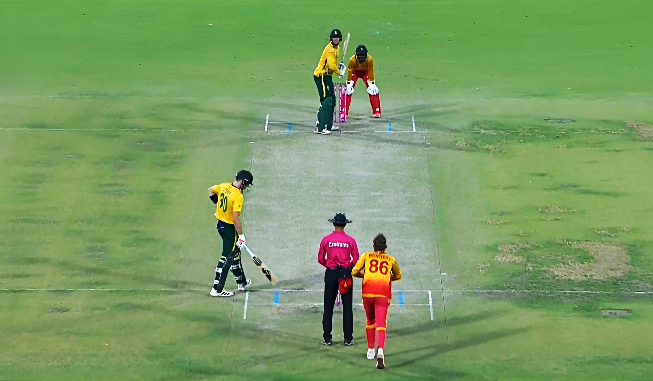 افریقای جنوبی با سه پیروزی پیاپی به نیمه‌نهایی جام جهانی کریکت بیست‌آوره راه یافت