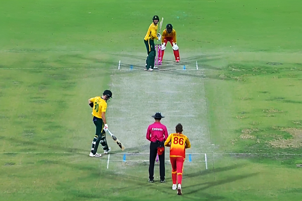 افریقای جنوبی با سه پیروزی پیاپی به نیمهنهایی جام جهانی کریکت بیستآوره راه یافت