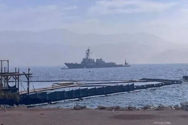 ناوشکن نظامی امریکا «وارد بندر ایلات اسرائیل شد»